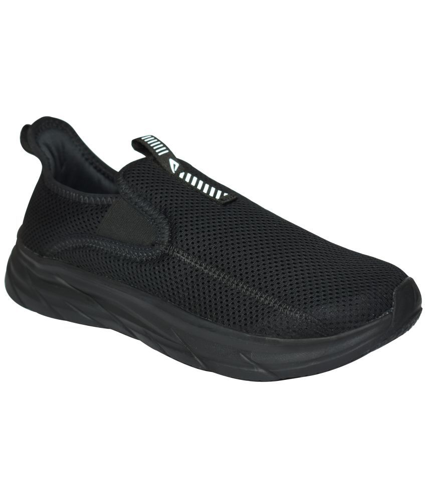     			Ajanta - Black Men's Sports Running Shoes