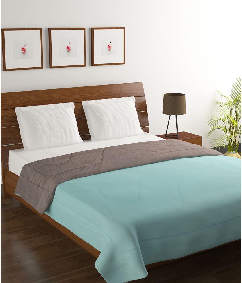     			HOMETALES Microfiber Solid Reversible Double Comforter ( 210 x 220 cm ) - Light Blue & Grey