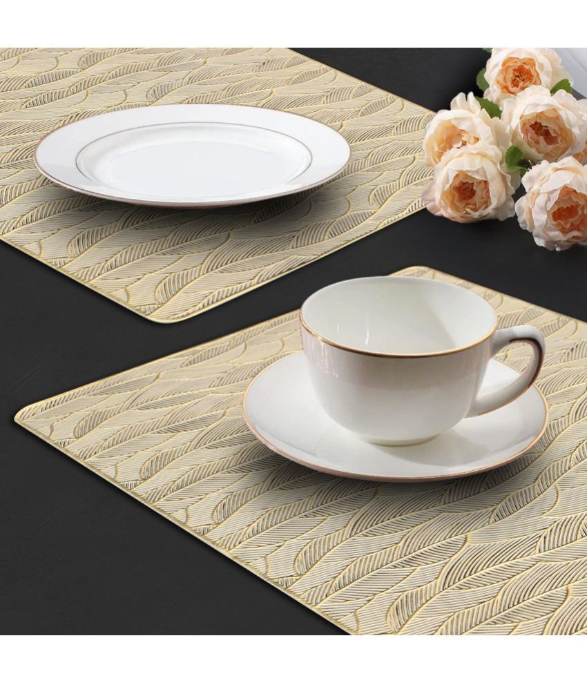     			PVC Abstract Rectangle Table Mats ( 45 cm x 30 cm ) Pack of 2 - Gold