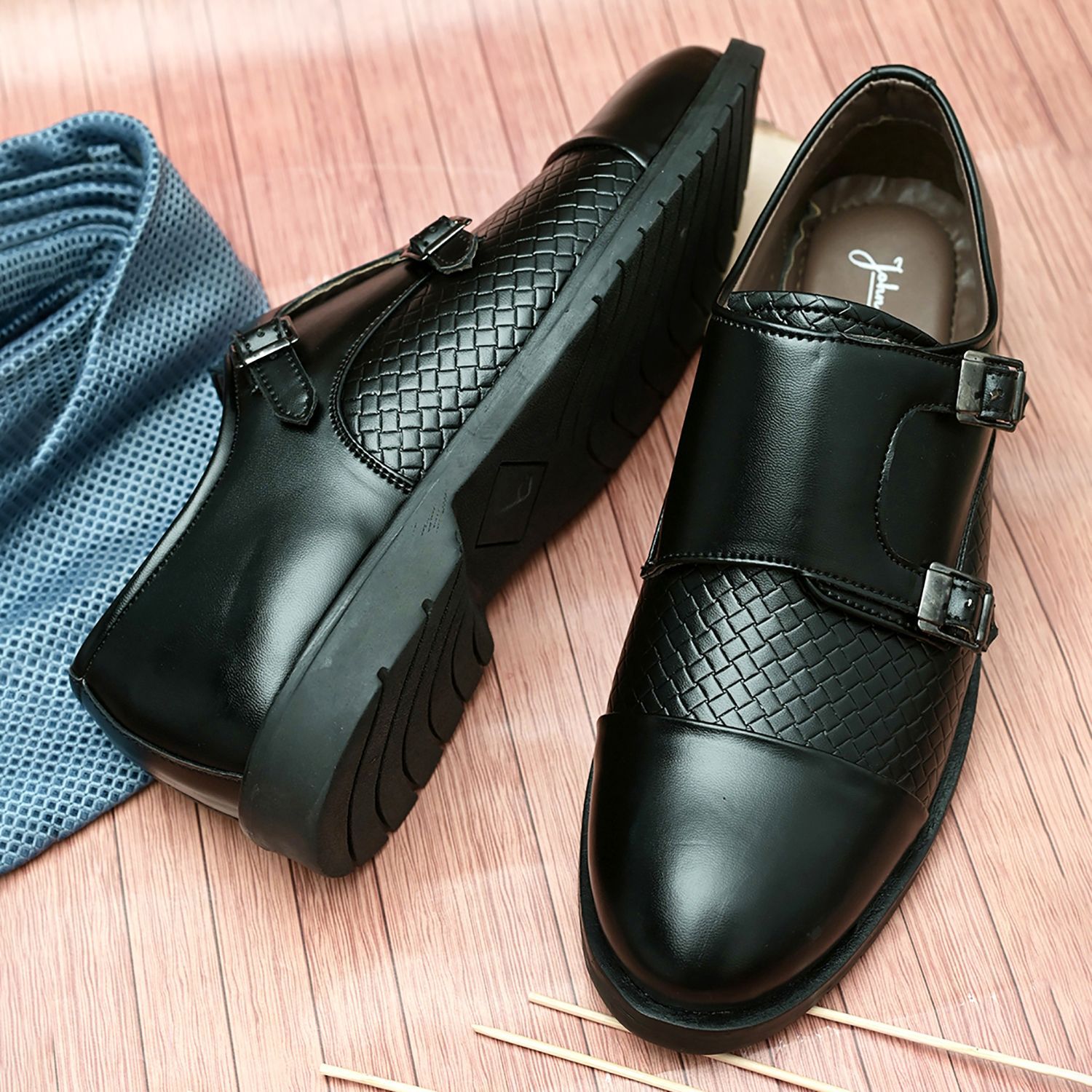    			John Karsun Oxford Artificial Leather Black Formal Shoes