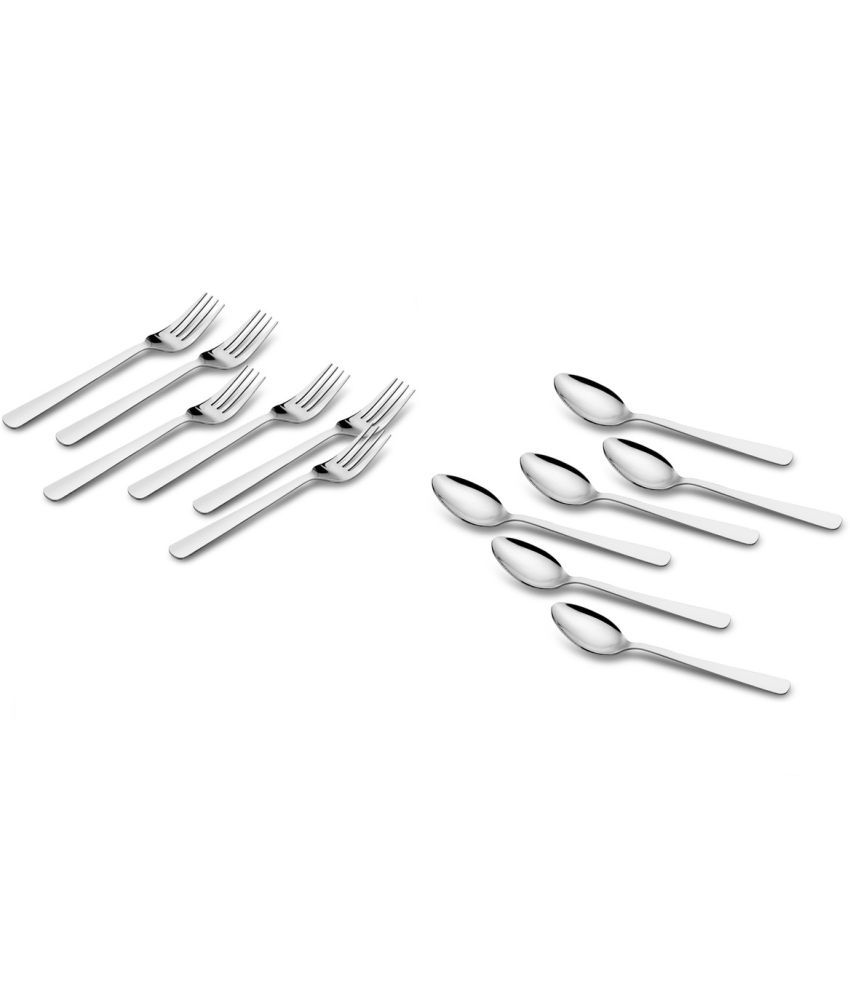     			Classic Essential - Silver Stainless Steel Cutlery Set ( Pack of 12 )