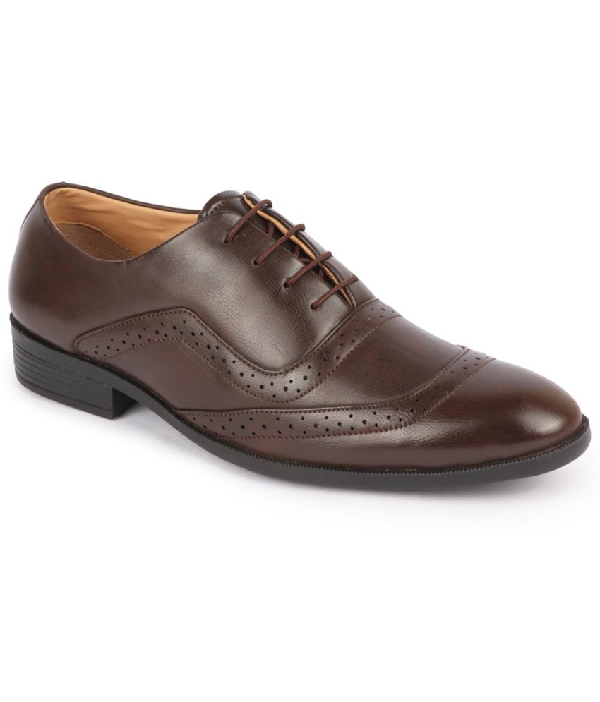     			Fausto - Brown Men's Brogue Formal Shoes
