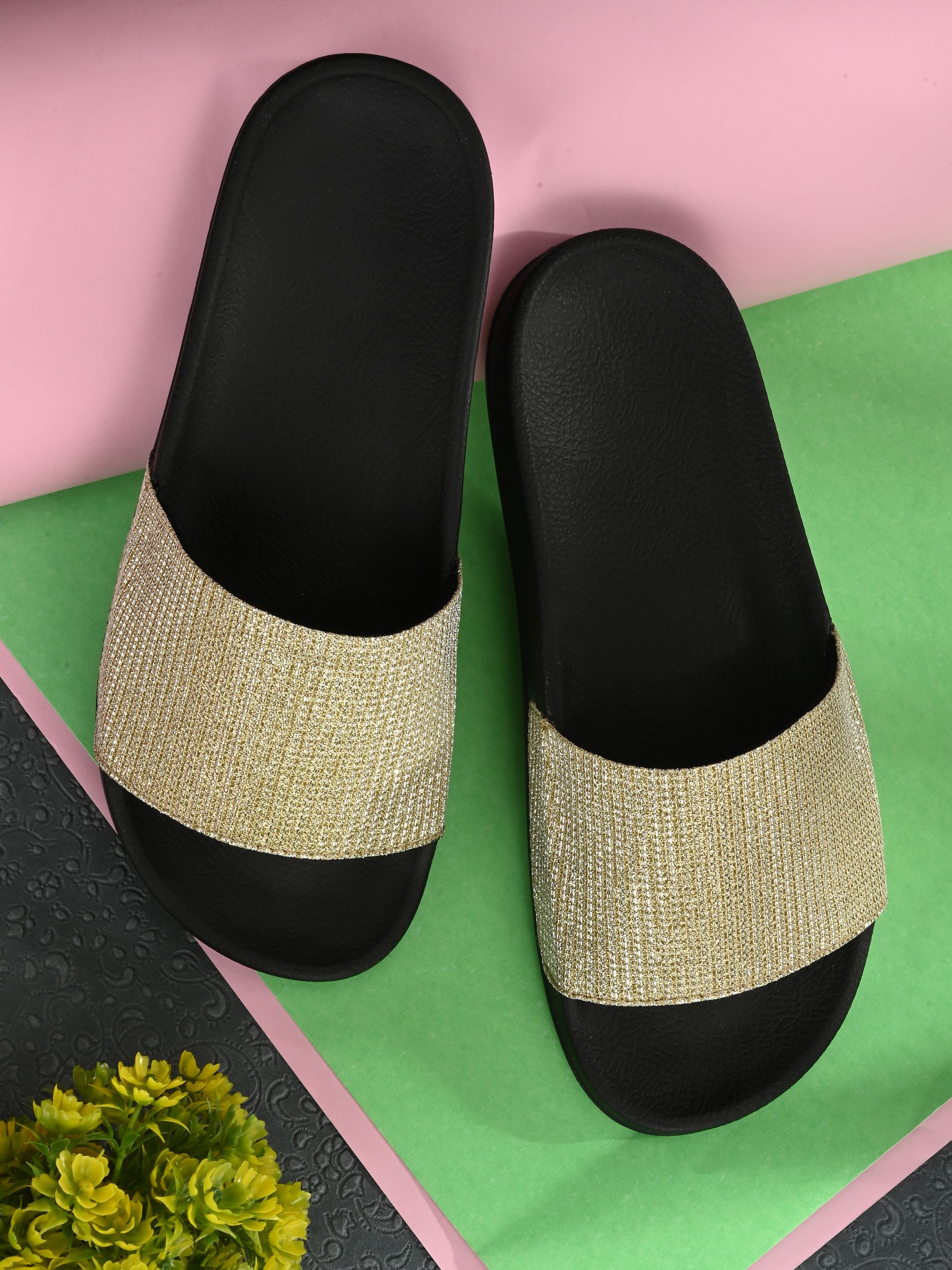     			Bucik Gold Slides