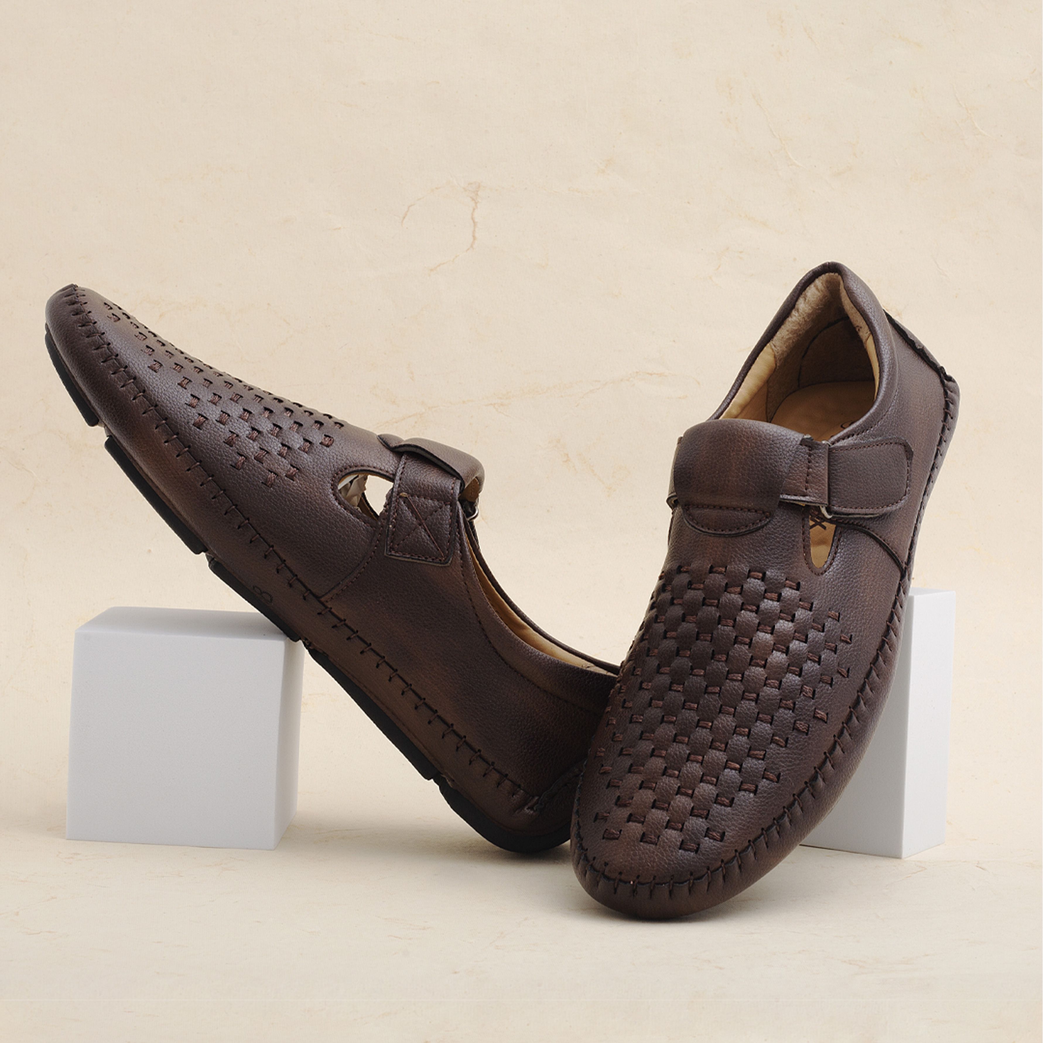     			bigfox - Brown Men's Dress Sandal