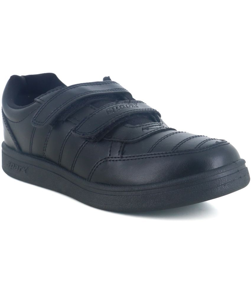     			Sparx Black Men's Outdoor