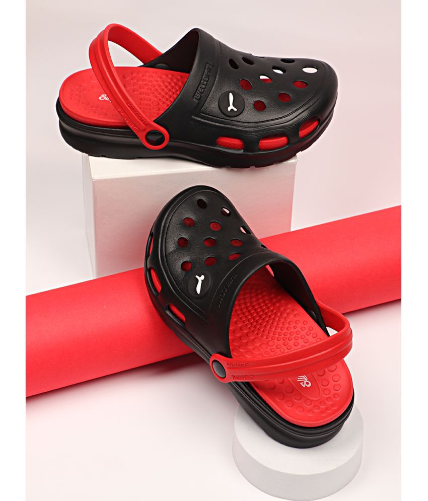     			Welcome - Black Boy's Clogs ( 1 Pair )