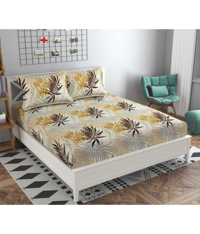     			Decent Home Cotton Floral 1 Bedsheet with 2 Pillow Covers - Gold