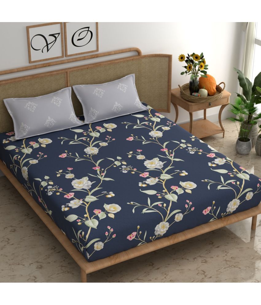     			chhavi india Poly Cotton Floral King Size Bedsheet With 2 Pillow Covers - Navy