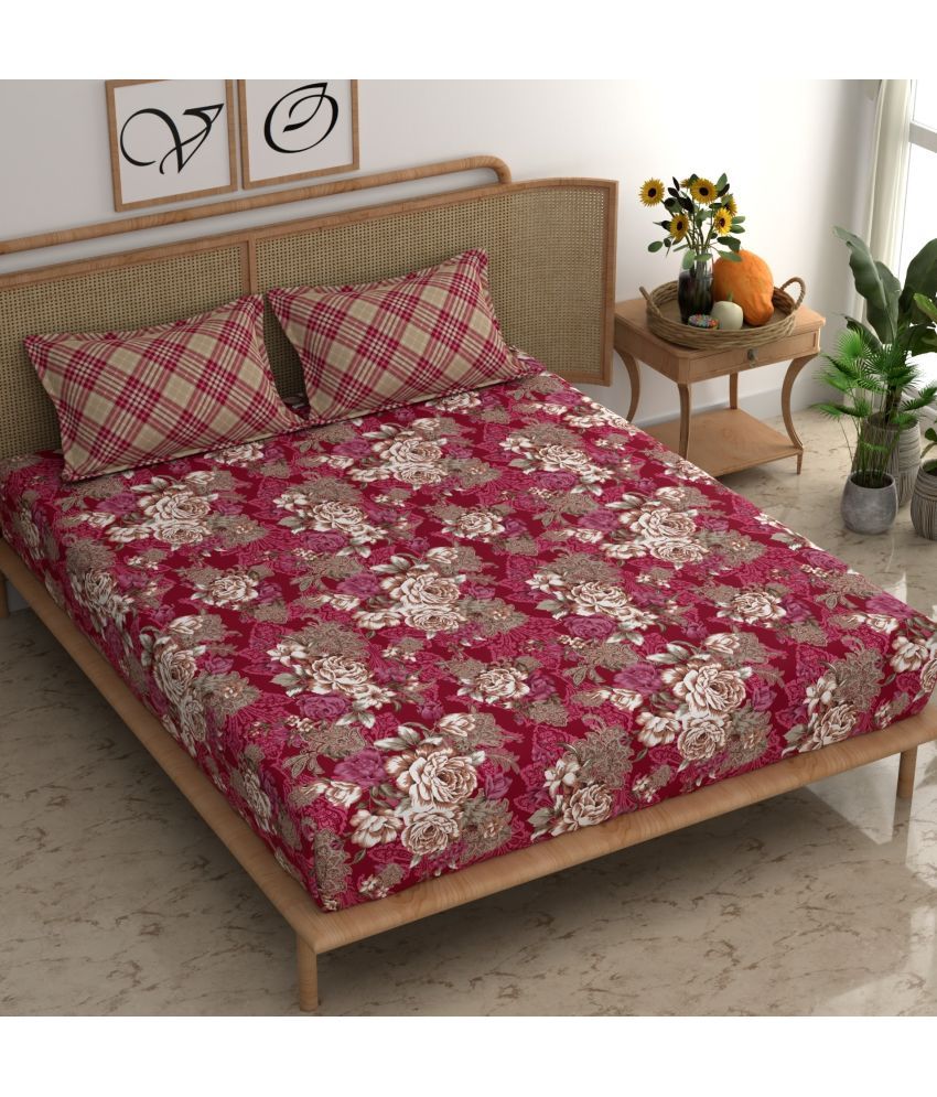     			chhavi india Poly Cotton Floral King Size Bedsheet With 2 Pillow Covers - Red