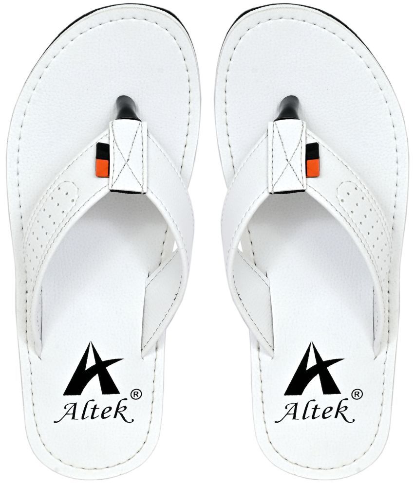     			Altek White Men's Leather Slipper