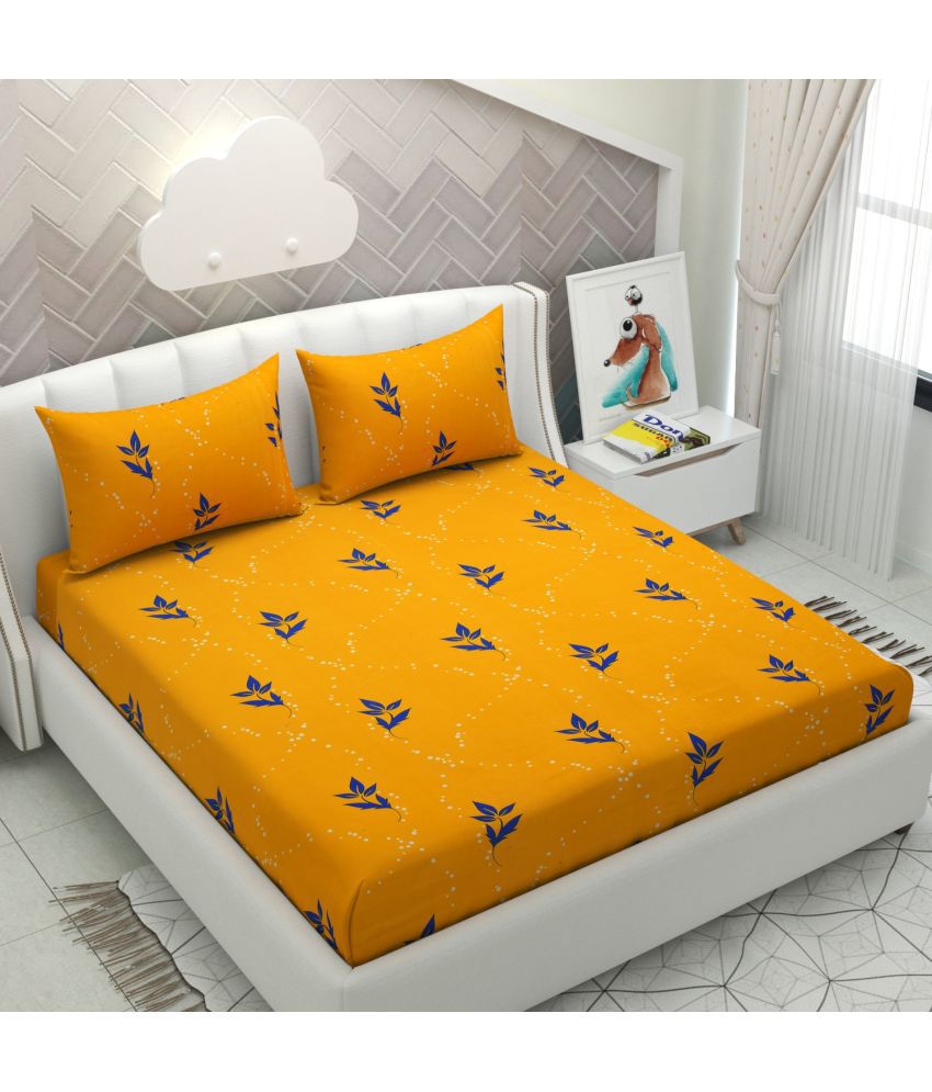     			HIDECOR Microfiber Abstract Double Bedsheet with 2 Pillow Covers - yellow
