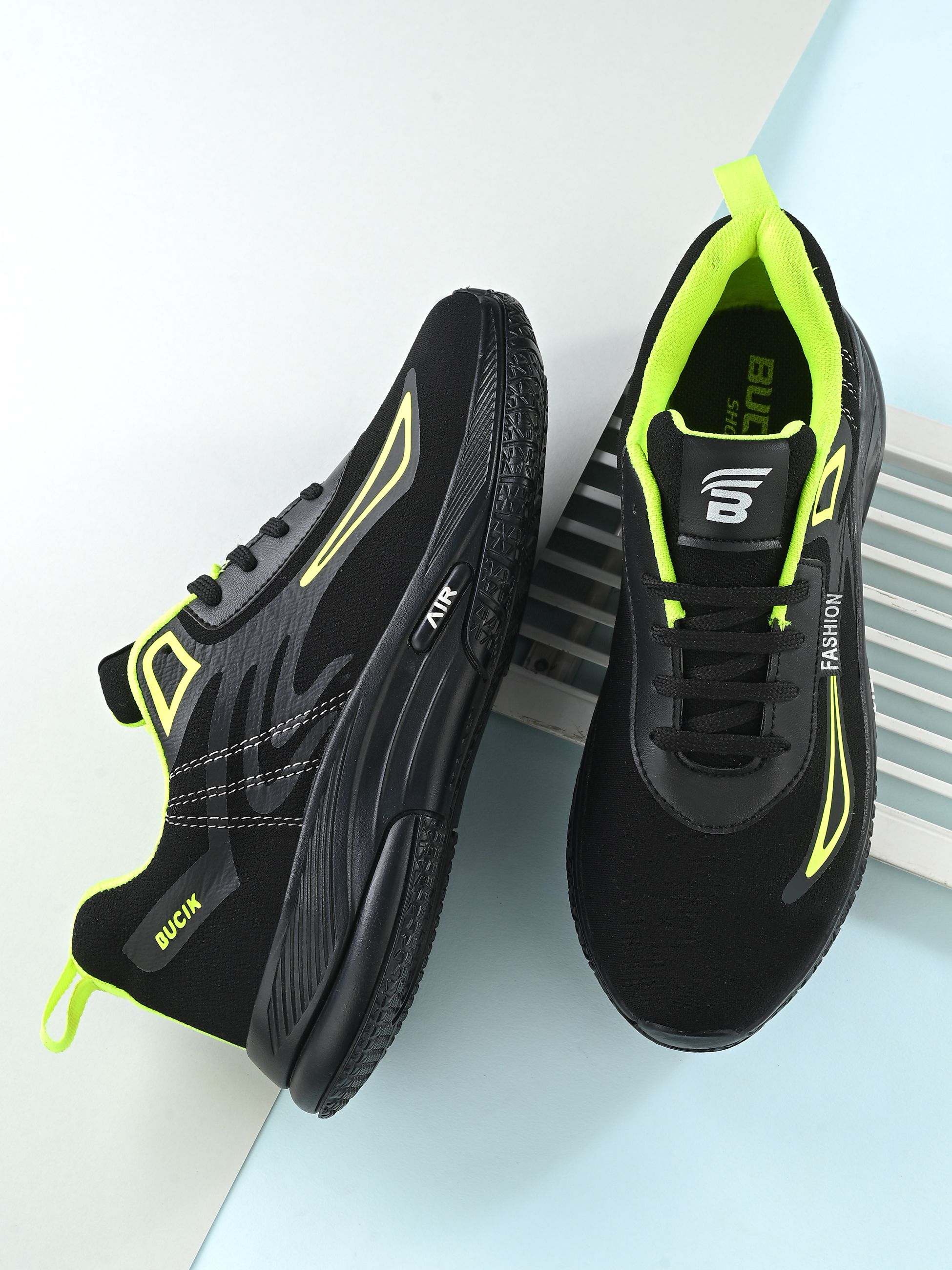     			Bucik - Sports Running Shoes Black Men's Sports Running Shoes