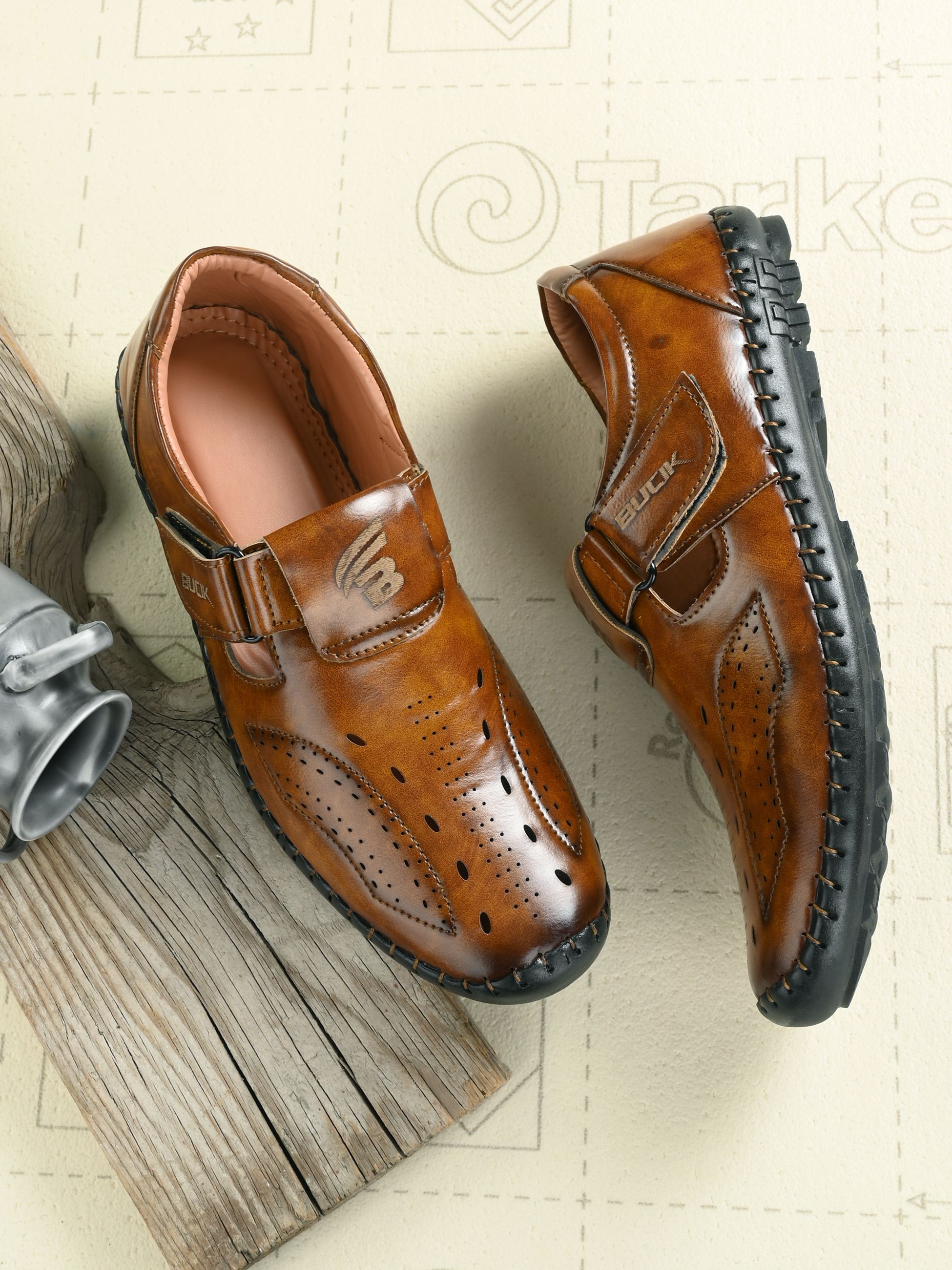     			Bucik - Tan Men's Sandals