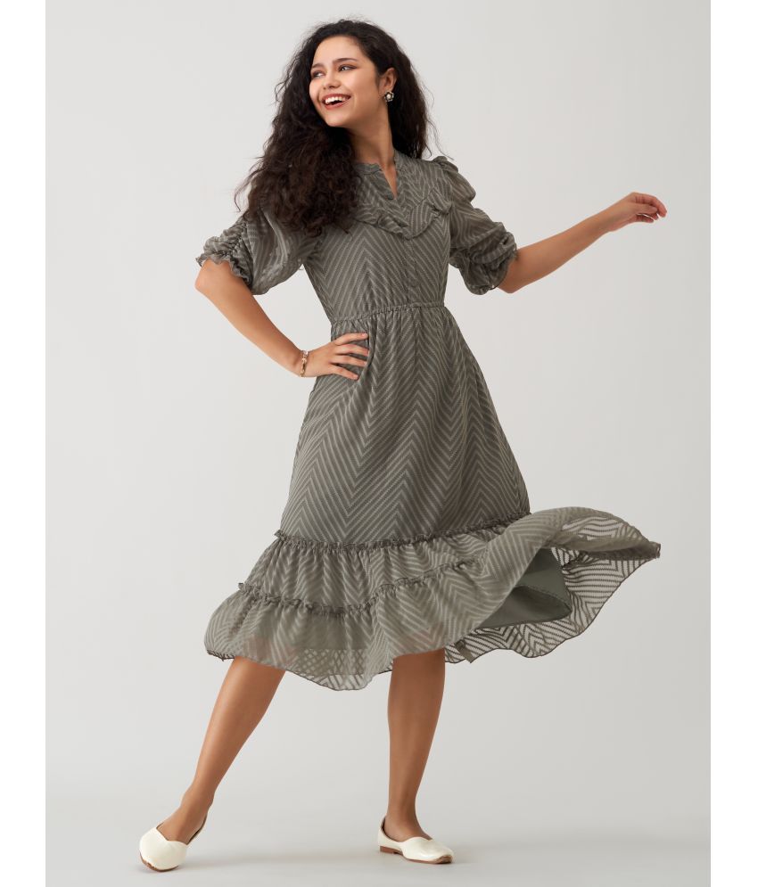     			aask Polyester Blend Striped Knee Length Women's Fit & Flare Dress - Silver ( Pack of 1 )