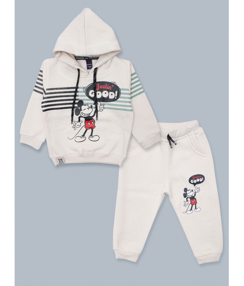     			Master Kids Beige Fleece Boys Sweatshirt & Trackpant ( Pack of 2 )
