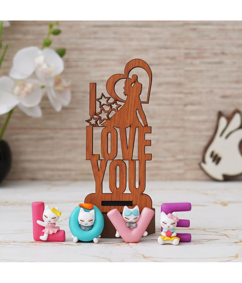     			eCraftIndia Brown Wood Valentine Hamper