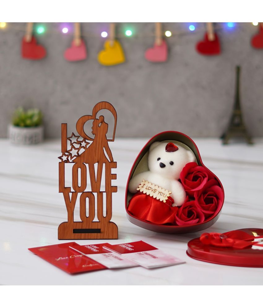     			eCraftIndia Red Paper Valentine Hamper