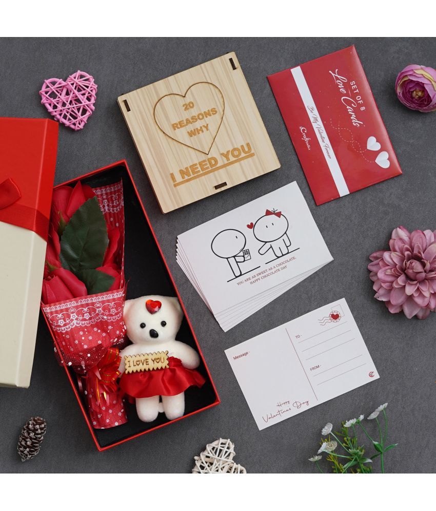     			eCraftIndia Red Paper Valentine Hamper