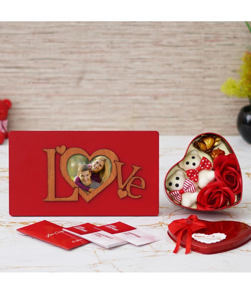     			eCraftIndia Red Paper Valentine Hamper