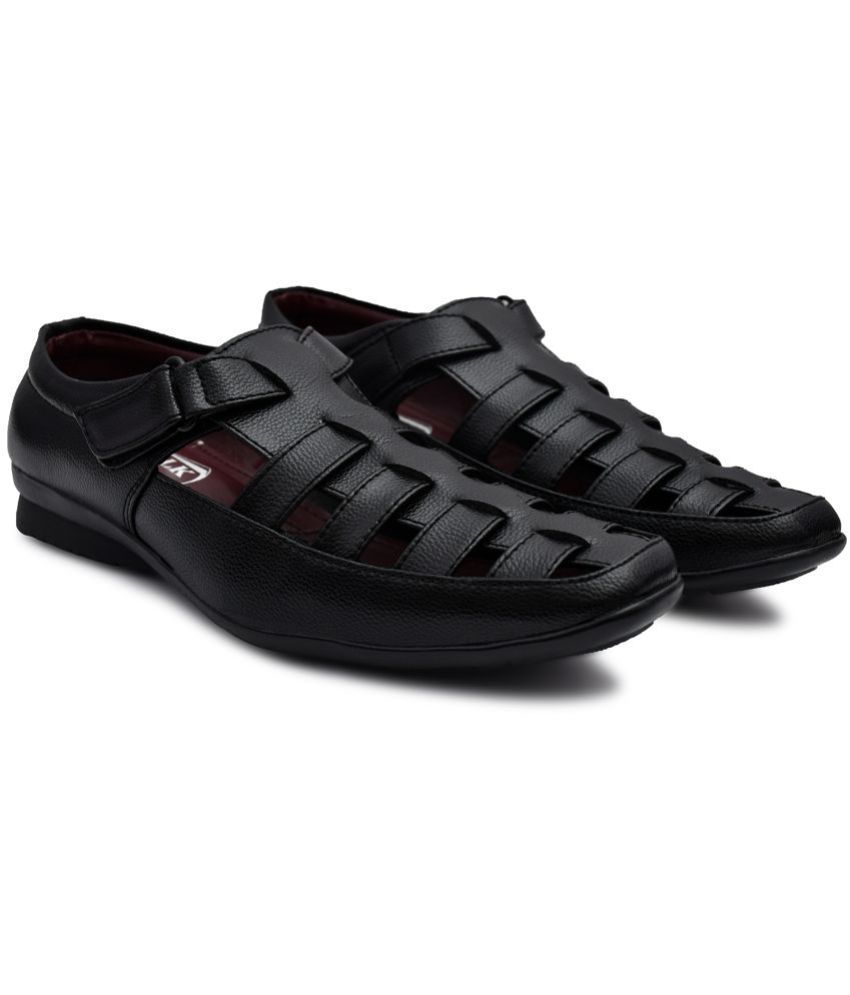     			Akiko Black Men's Mojaris