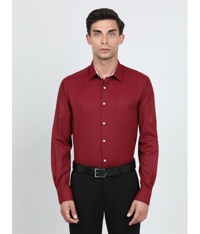     			IVOC Cotton Blend Regular Fit Full Sleeves Men's Formal Shirt - Maroon ( Pack of 1 )