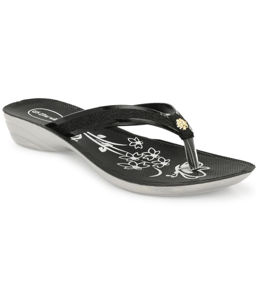     			Birde Black Women's Flats