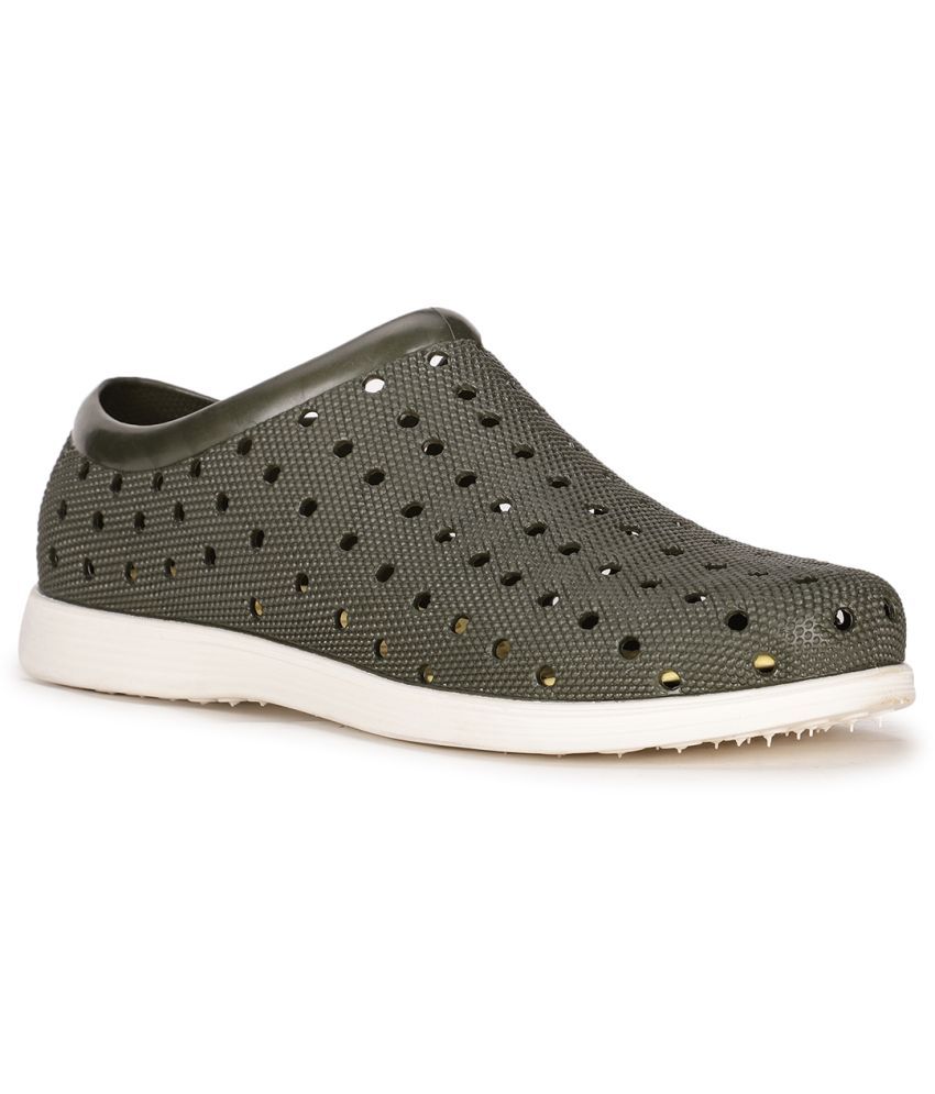     			Bata Black Men's Slip-on Shoes