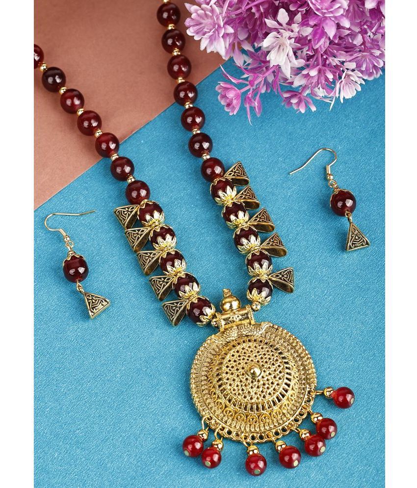     			PUJVI Maroon Alloy Necklace Set ( Pack of 1 )