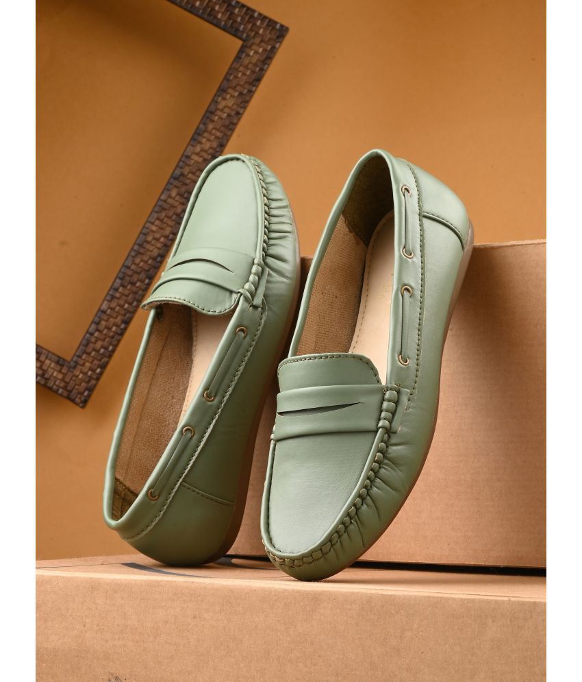     			KARADDI Green Women's Loafers