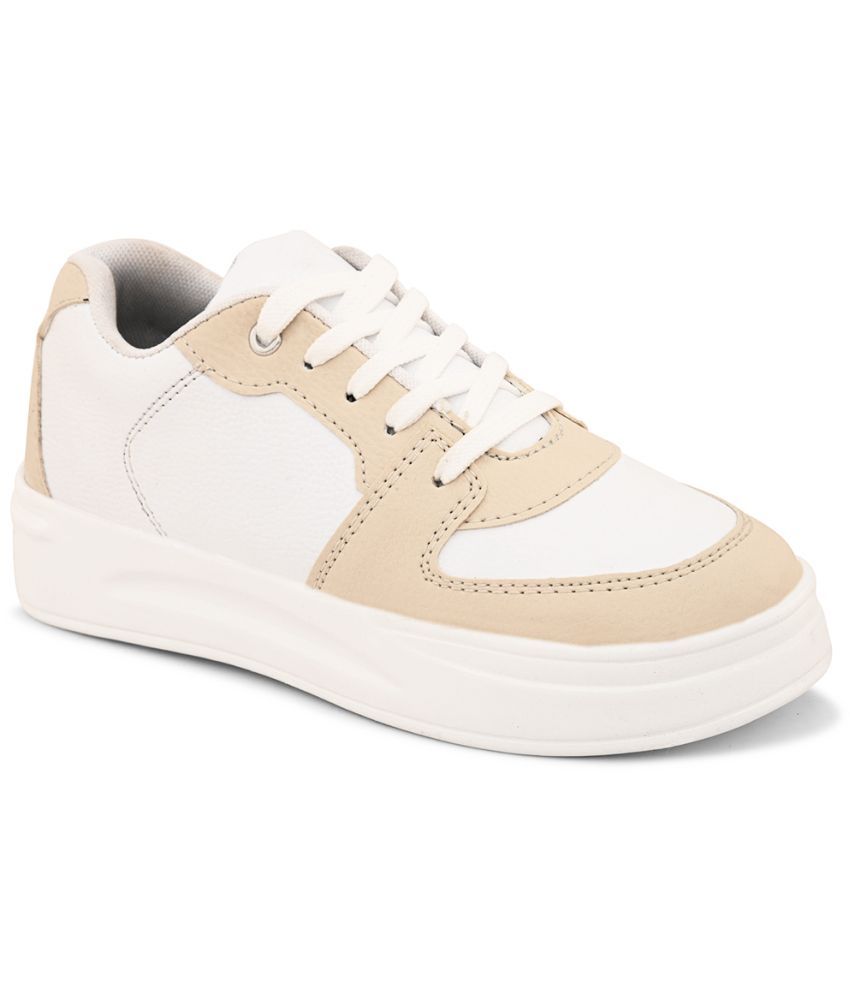     			Fashion Victim White Women's Sneakers