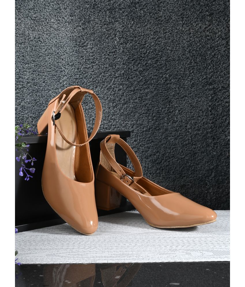     			KARADDI Beige Women's Sandal Heels