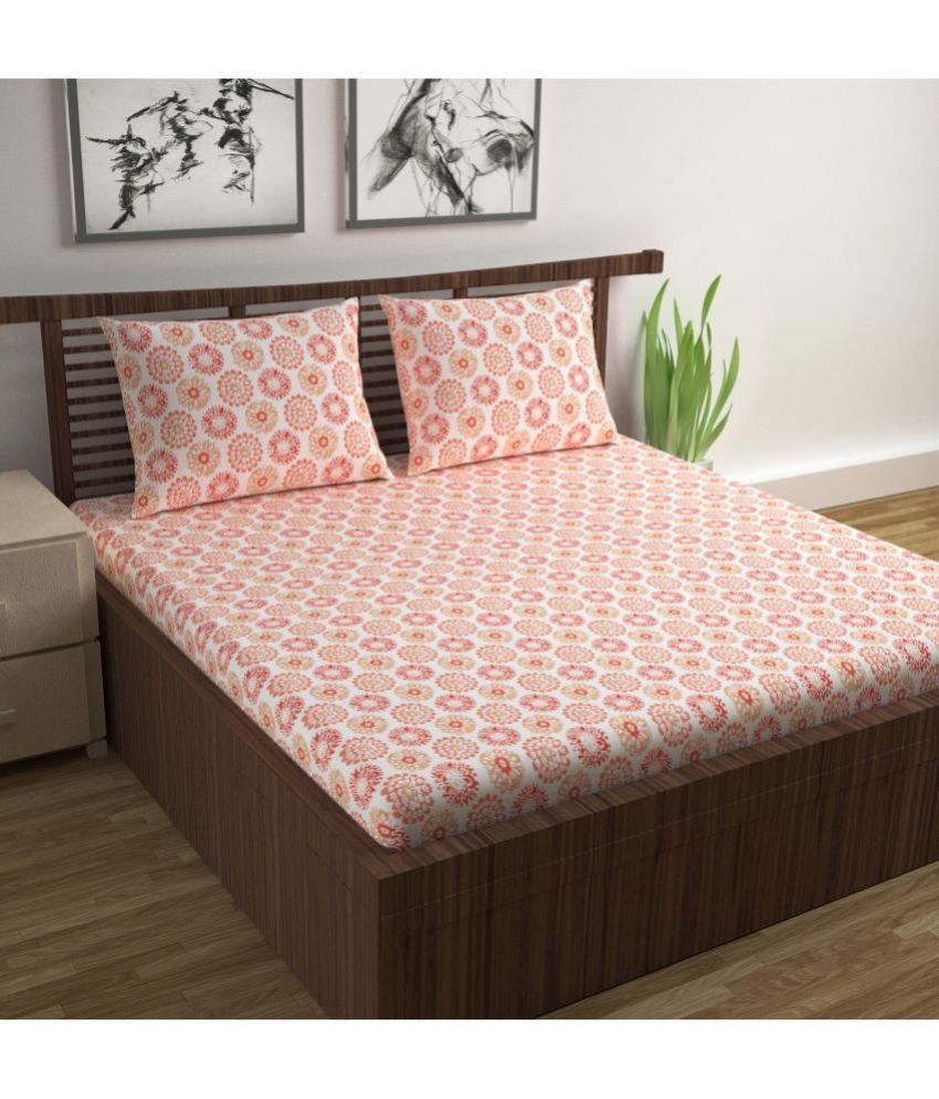     			DIVINE CASA Cotton Floral Double Size Bedsheet with 2 Pillow Covers - Peach