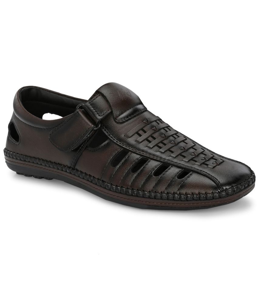     			viv - Brown Men's Sandals