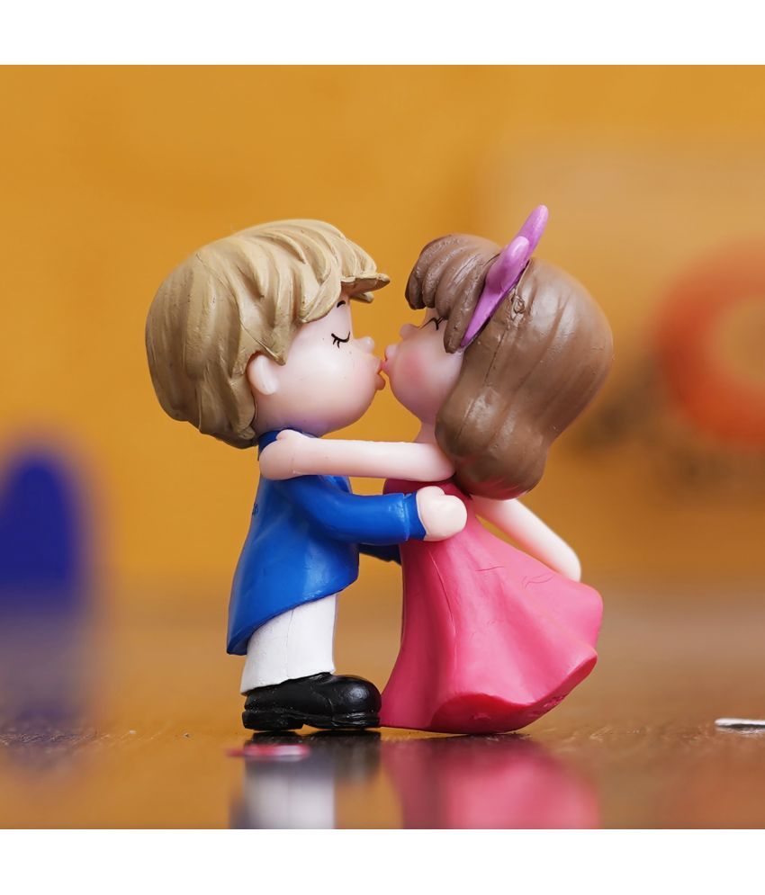     			eCraftIndia Multicolor Resin Couple Figurine