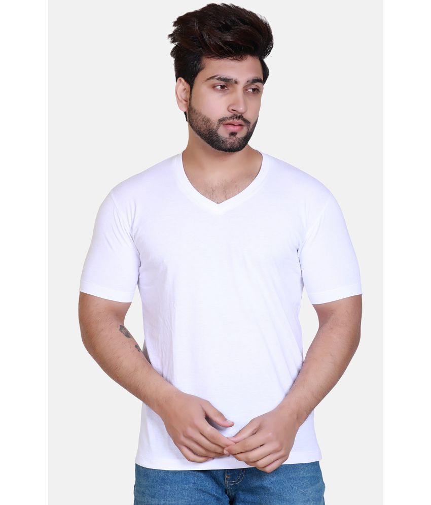     			Wild West Cotton Blend Regular Fit Solid Half Sleeves Men's T-Shirt - White ( Pack of 1 )