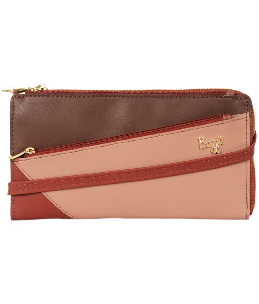     			Baggit Faux Leather Tan Women's Zip Around Wallet ( Pack of 1 )