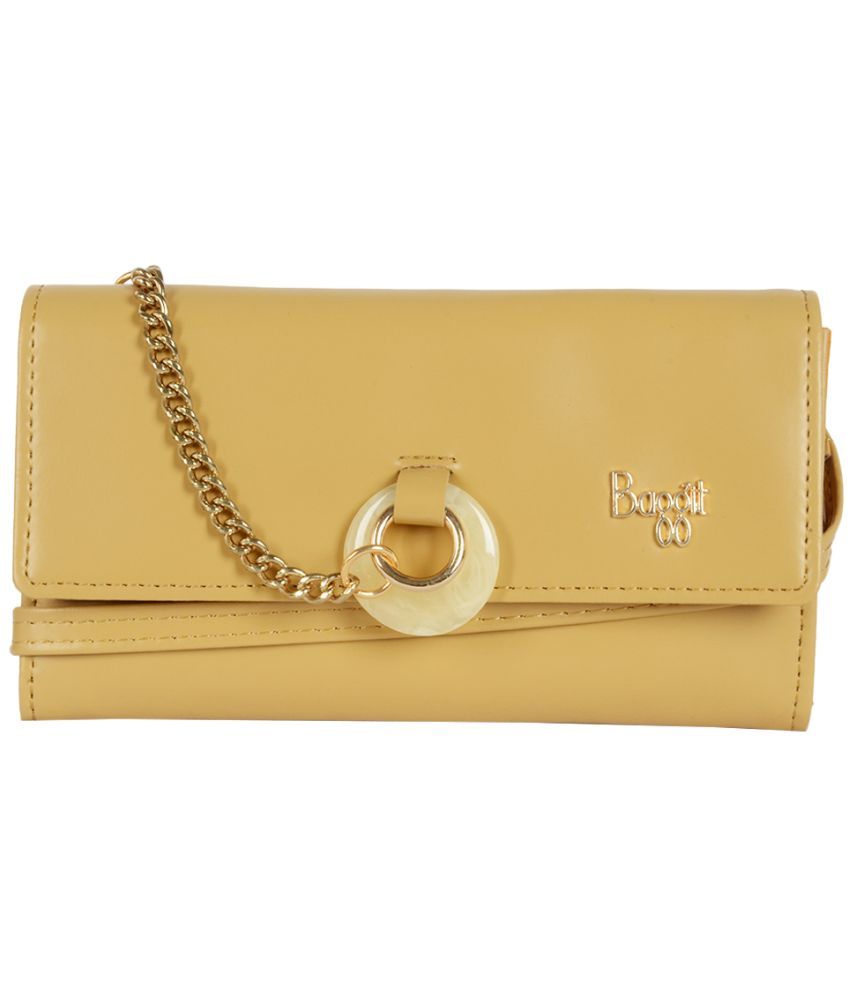     			Baggit Faux Leather Yellow Women's Regular Wallet ( Pack of 1 )