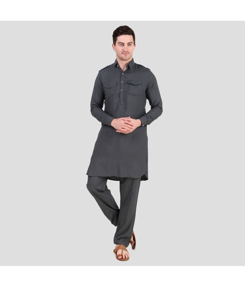     			Preen Dark Grey Cotton Blend Regular Fit Men's Pathani Suit ( Pack of 1 )