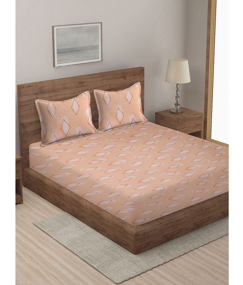     			Klotthe Poly Cotton Geometric 1 Double King Size Bedsheet with 2 Pillow Covers - Peach