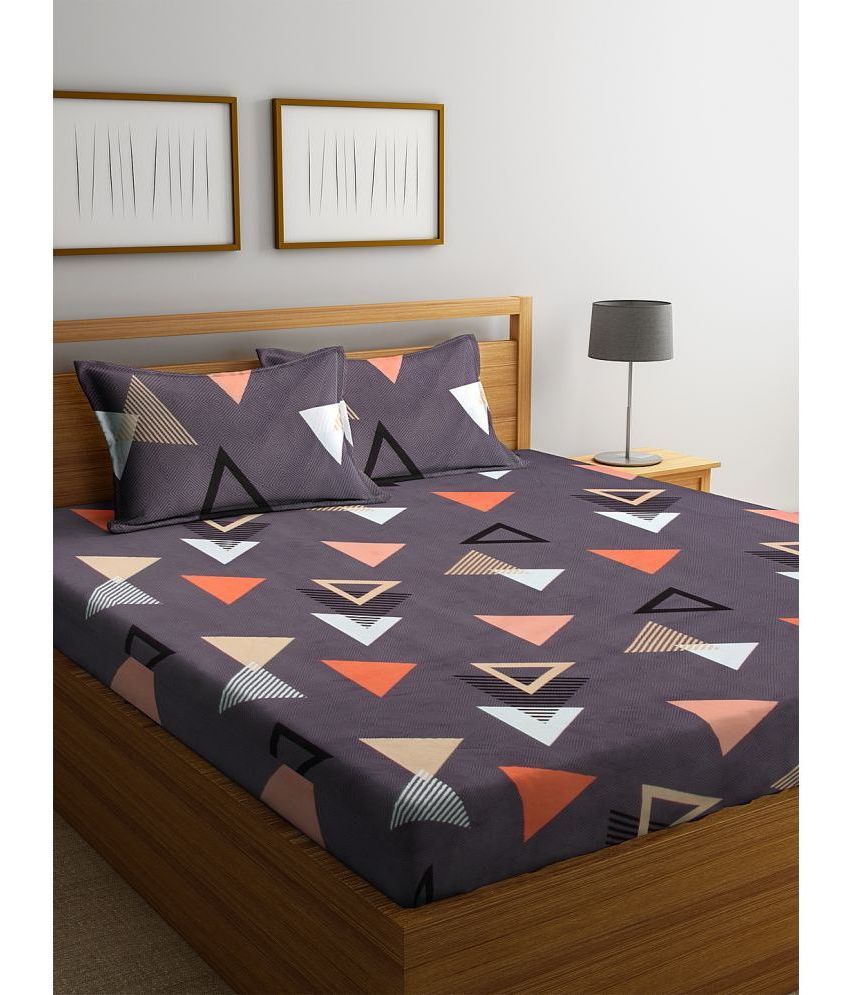     			Klotthe Poly Cotton Geometric 1 Double Bedsheet with 2 Pillow Covers - Purple