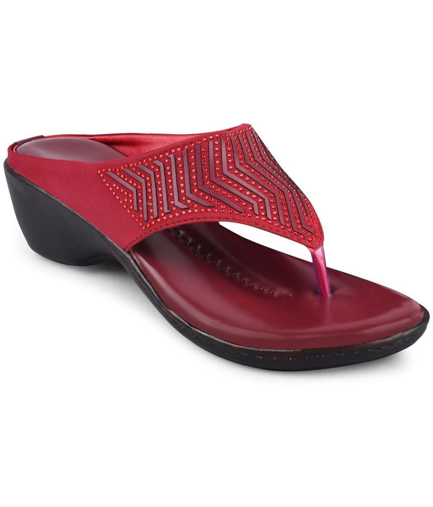     			Stepee Maroon Women's Slip On Heels