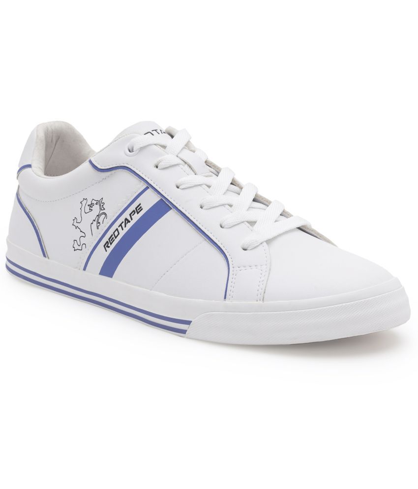     			Red Tape RMV007 White Men's Sneakers