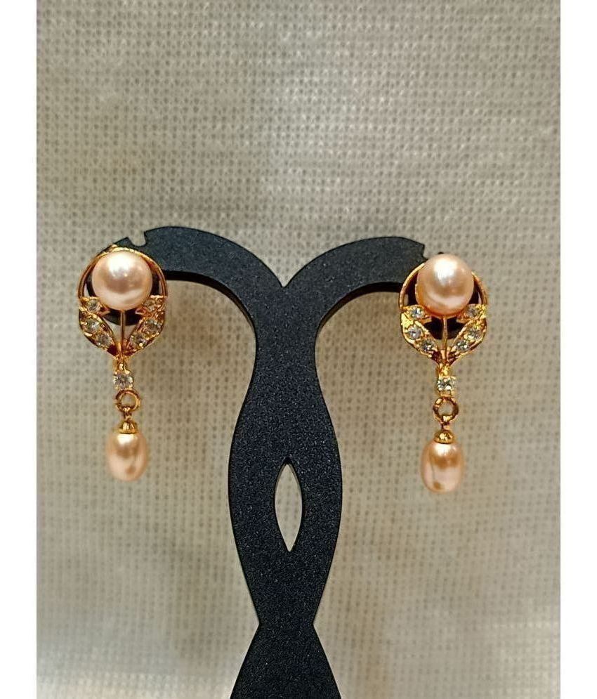     			Mannatraj Pearls & Jewellers Pink Danglers Earrings ( Pack of 1 )