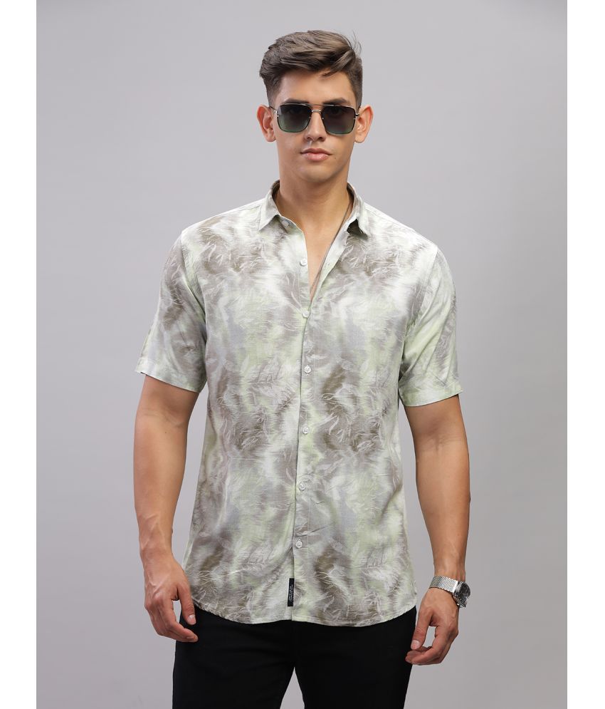     			Paul Street Rayon Slim Fit Printed Half Sleeves Men's Casual Shirt - Green ( Pack of 1 )