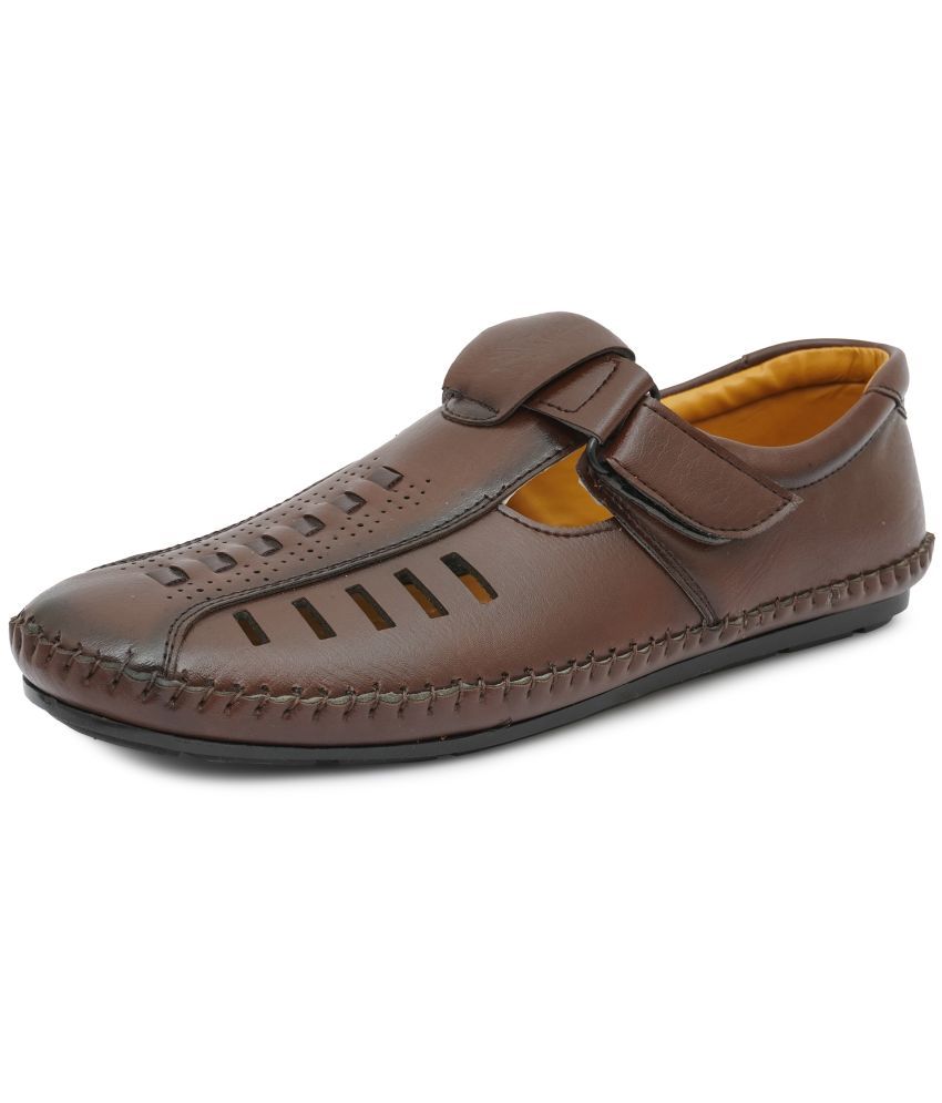     			Akiko Coffee Men's Slip on