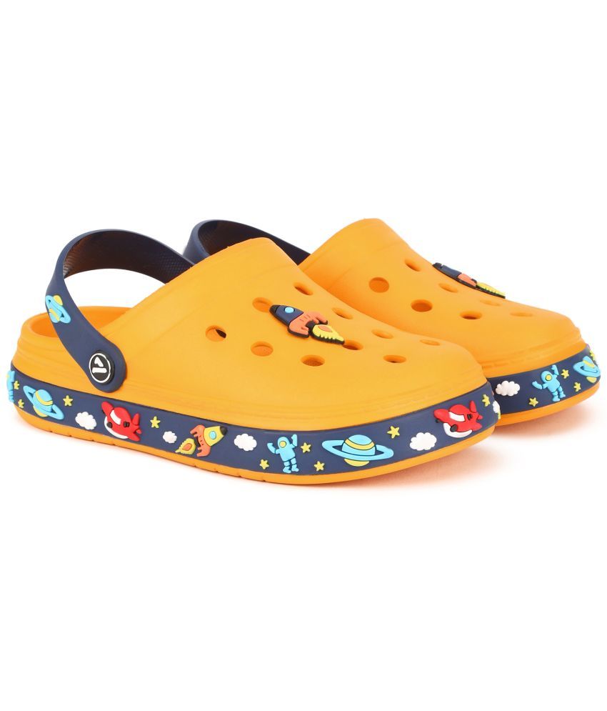     			Aqualite Boys Yellow & Navy Blue Clogs