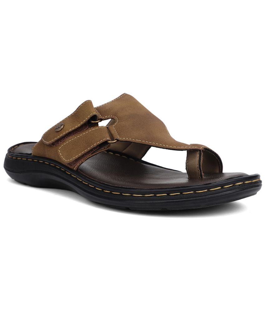     			Bata - Camel Men's Sandals