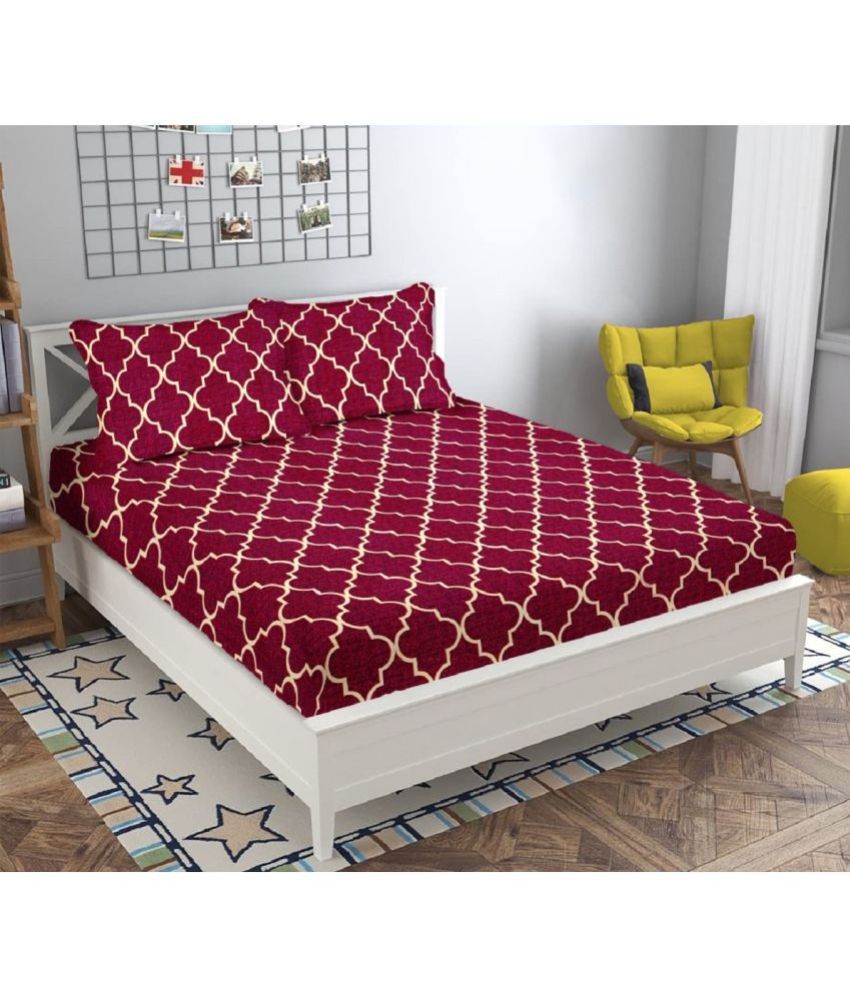     			Neekshaa Cotton Geometric Fitted Fitted bedsheet with 2 Pillow Covers ( Double Bed ) - Red