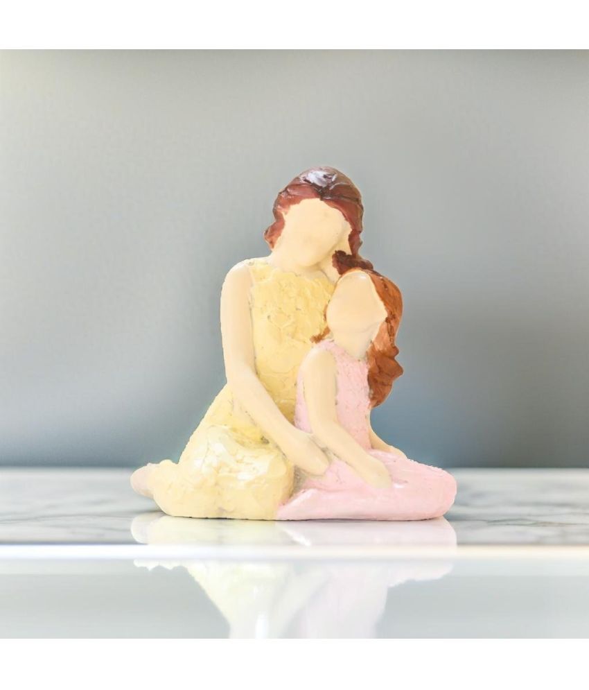     			Miss Peach Couple & Human Figurine 13 cm - Pack of 1
