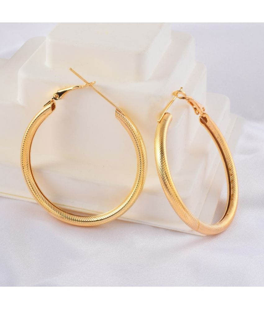     			ADMIER Golden Hoops Earrings ( Pack of 1 )